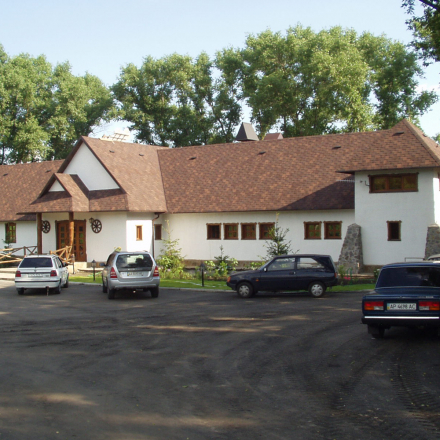 “Kozachok” Restaurant, Shchaslyve village