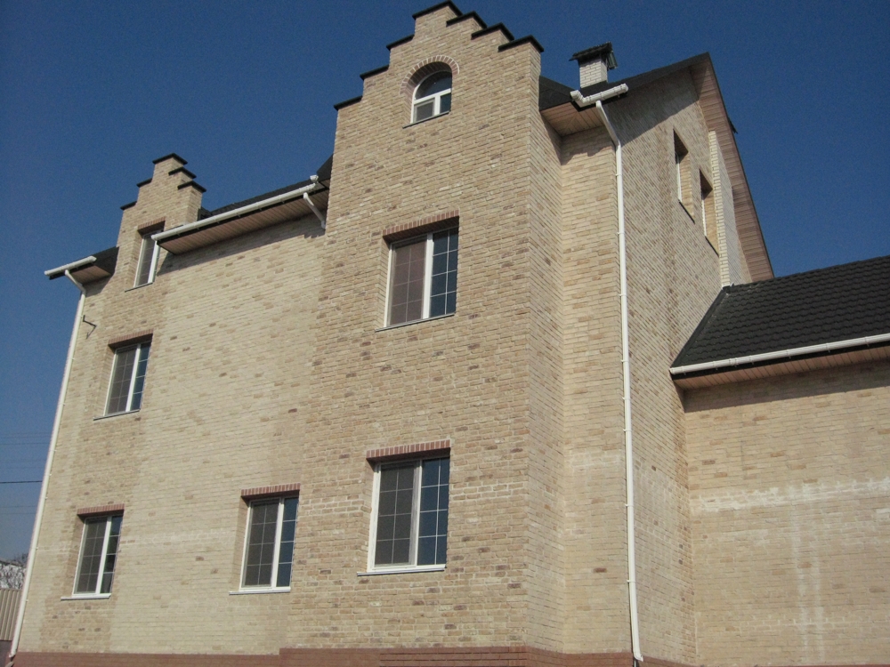 Private House, Kyiv, Sovky